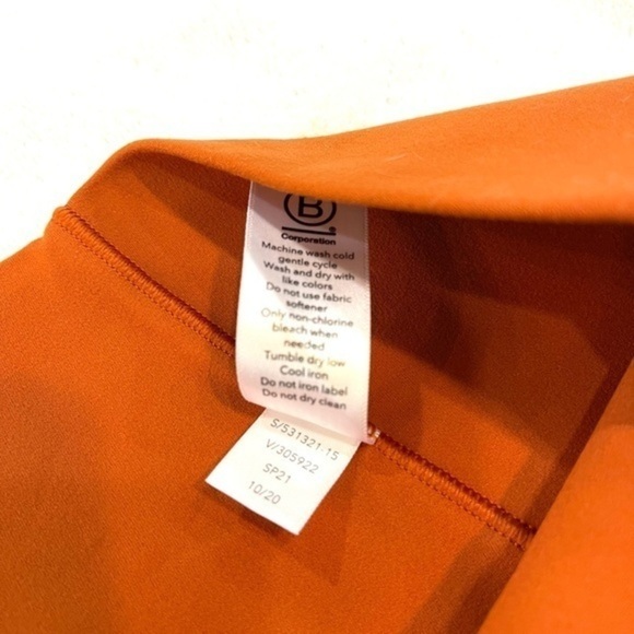 NWT Athleta Salutation Stash Pocket plus size 1X Legging - Picture 10 of 16